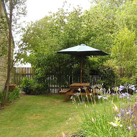 Cambridge Mews Motel Экстерьер фото