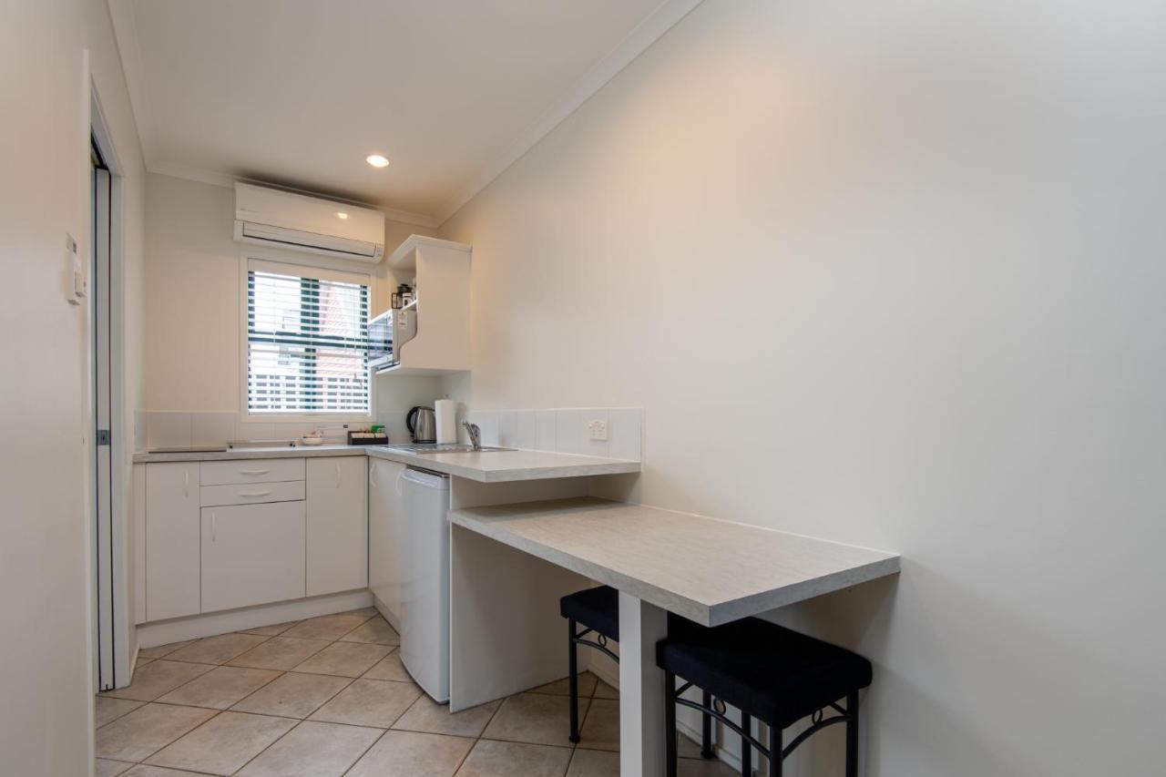 Cambridge Mews Motel Экстерьер фото
