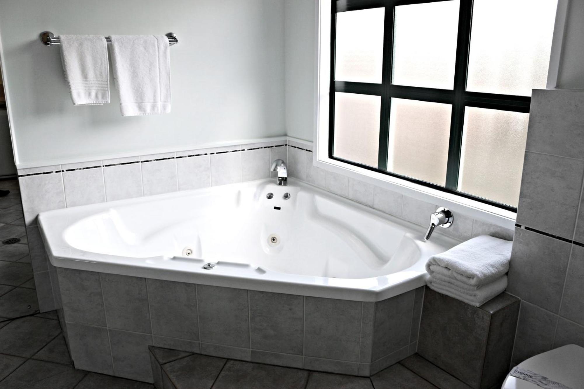 Cambridge Mews Motel Экстерьер фото