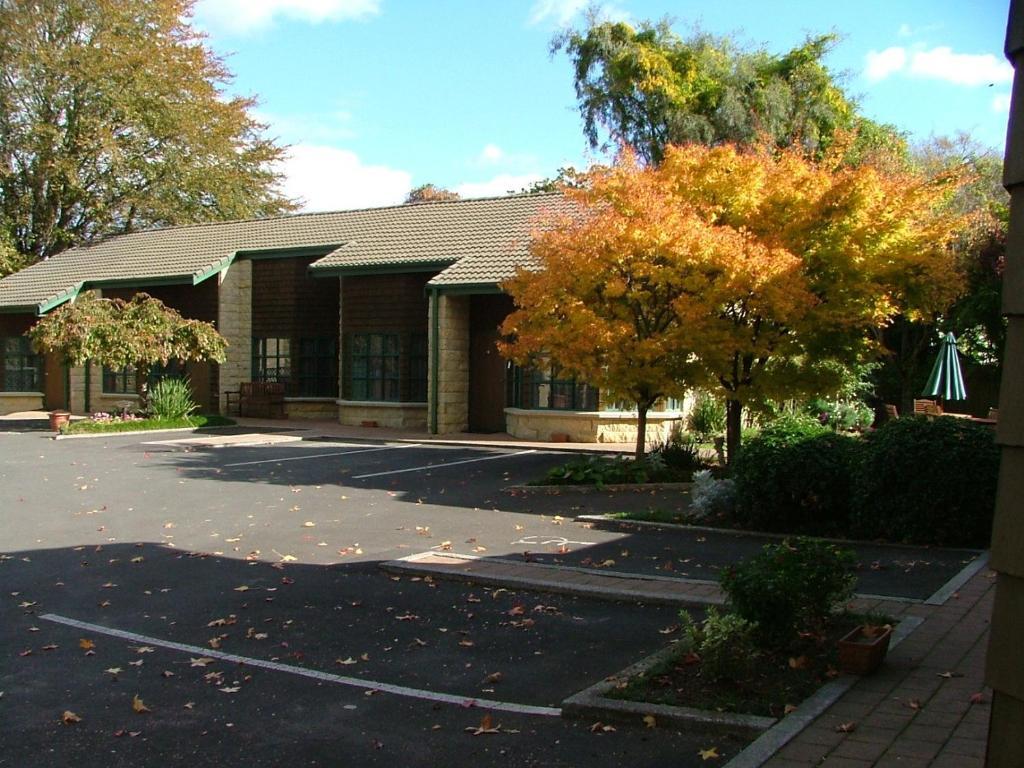 Cambridge Mews Motel Экстерьер фото
