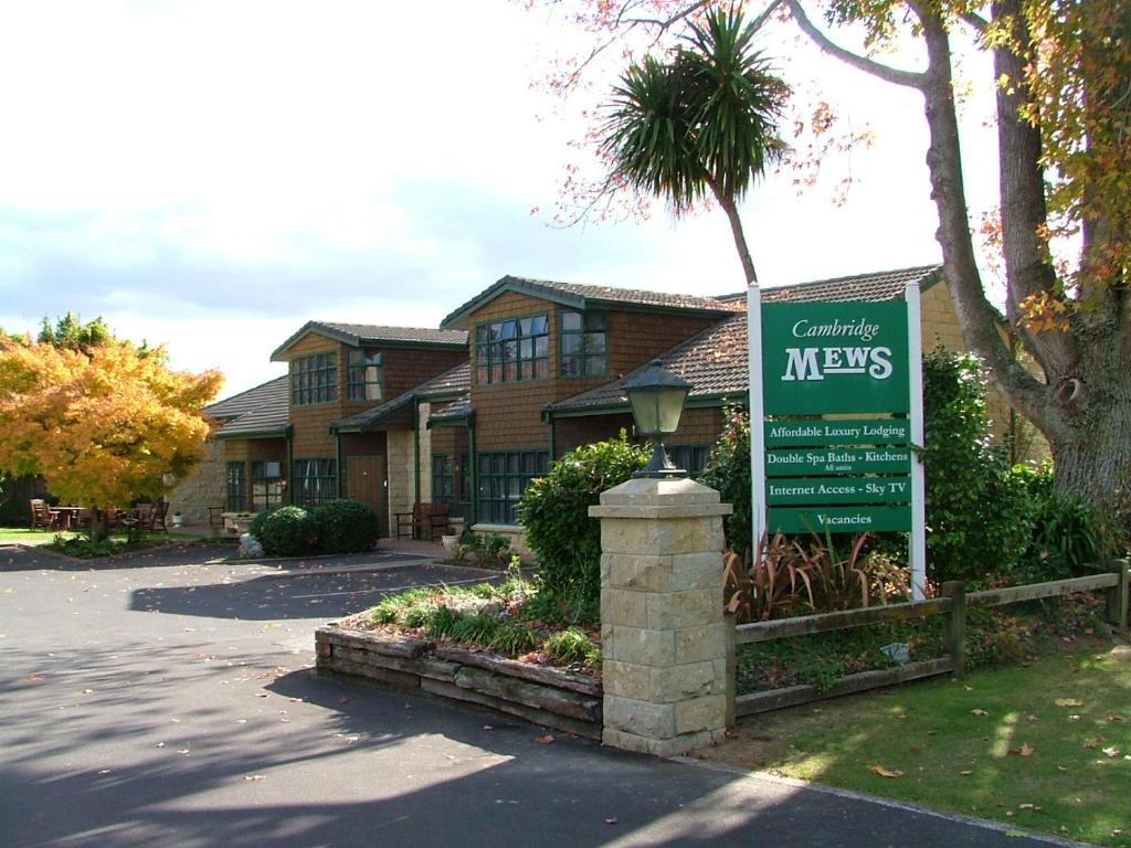 Cambridge Mews Motel Экстерьер фото