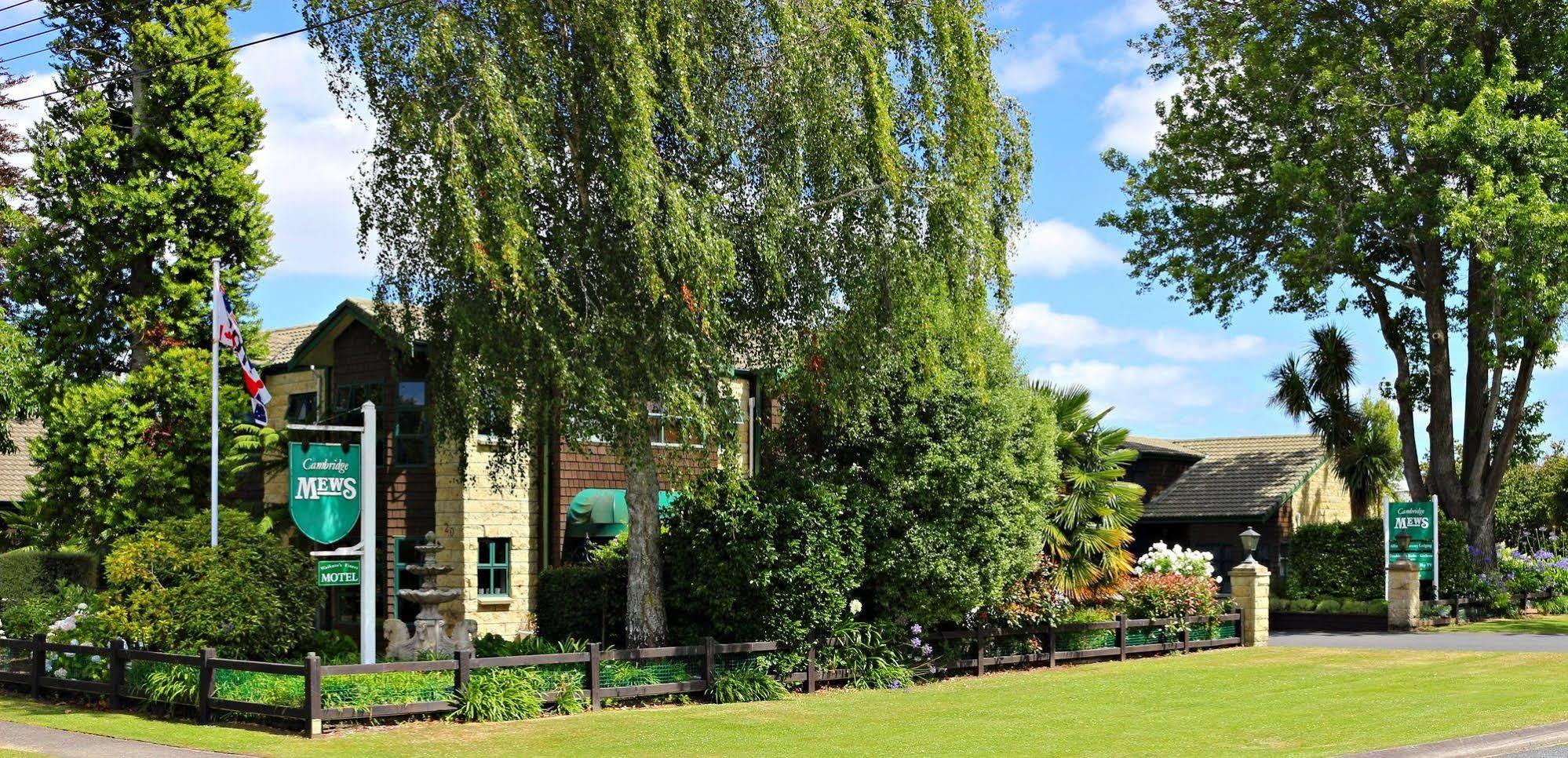 Cambridge Mews Motel Экстерьер фото